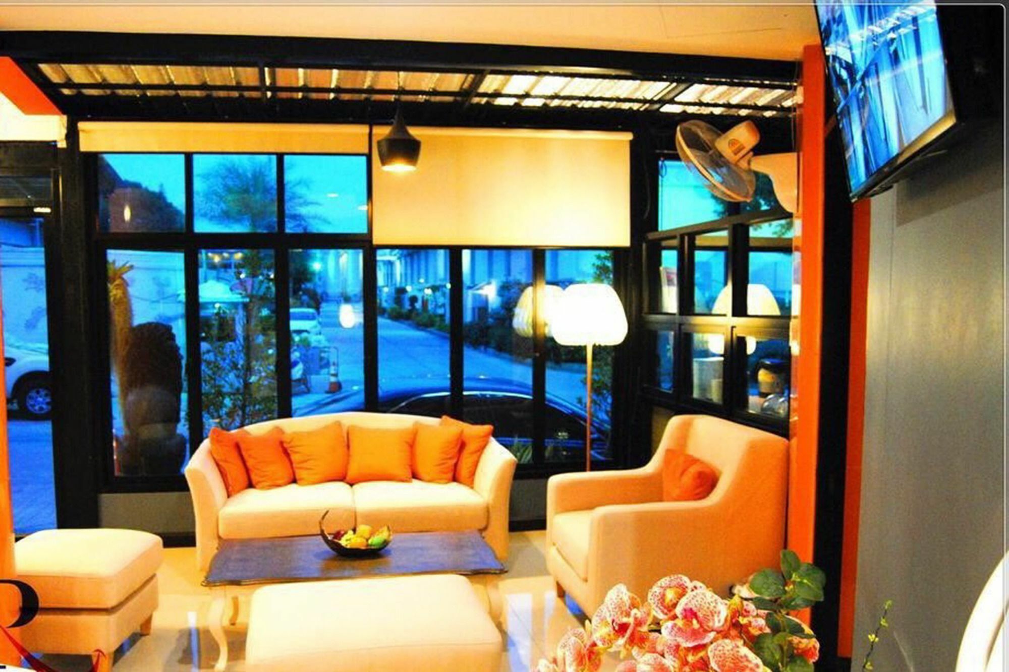 Uplus Uhome Residence Pattaya Eksteriør billede